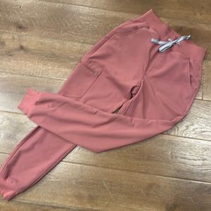 FIGS xs regular length Zamora pant- never worn